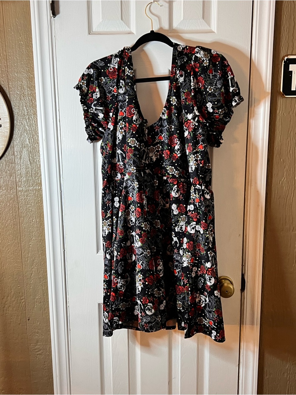 torrid Black Dress with Red & White Floral Skull Print - Picture 2 of 3